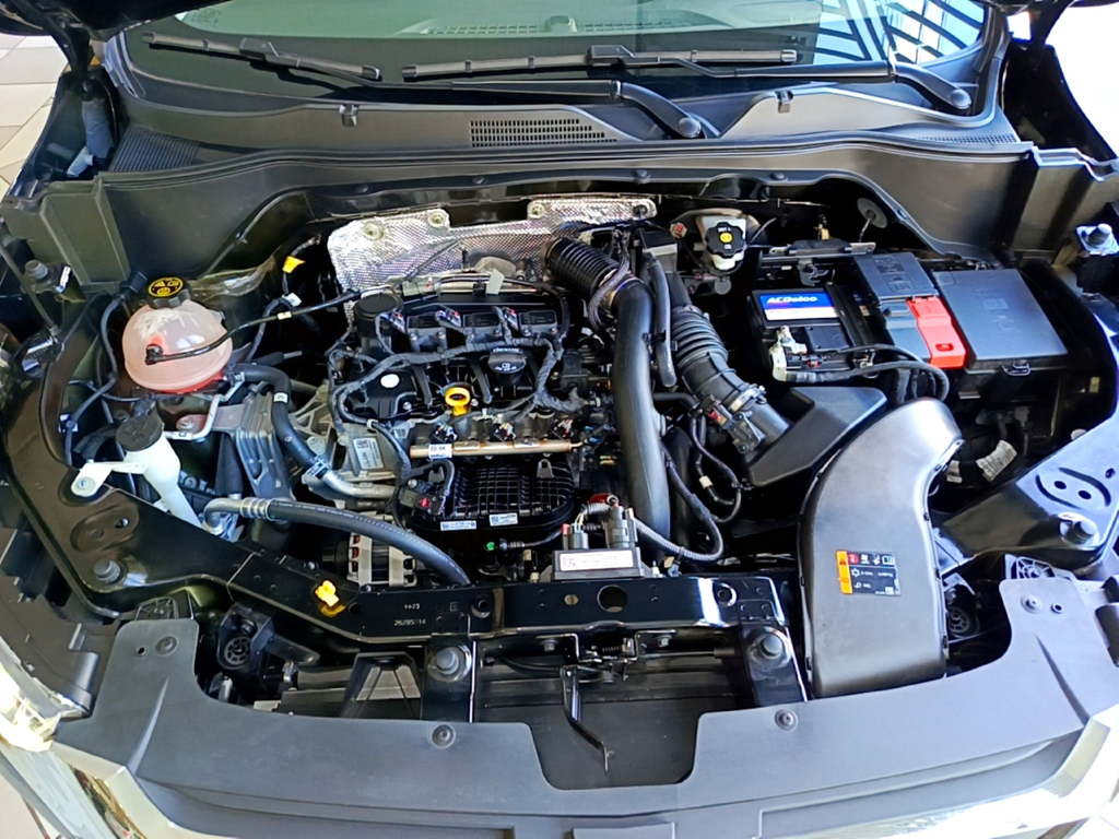 Chevrolet Montana Preto