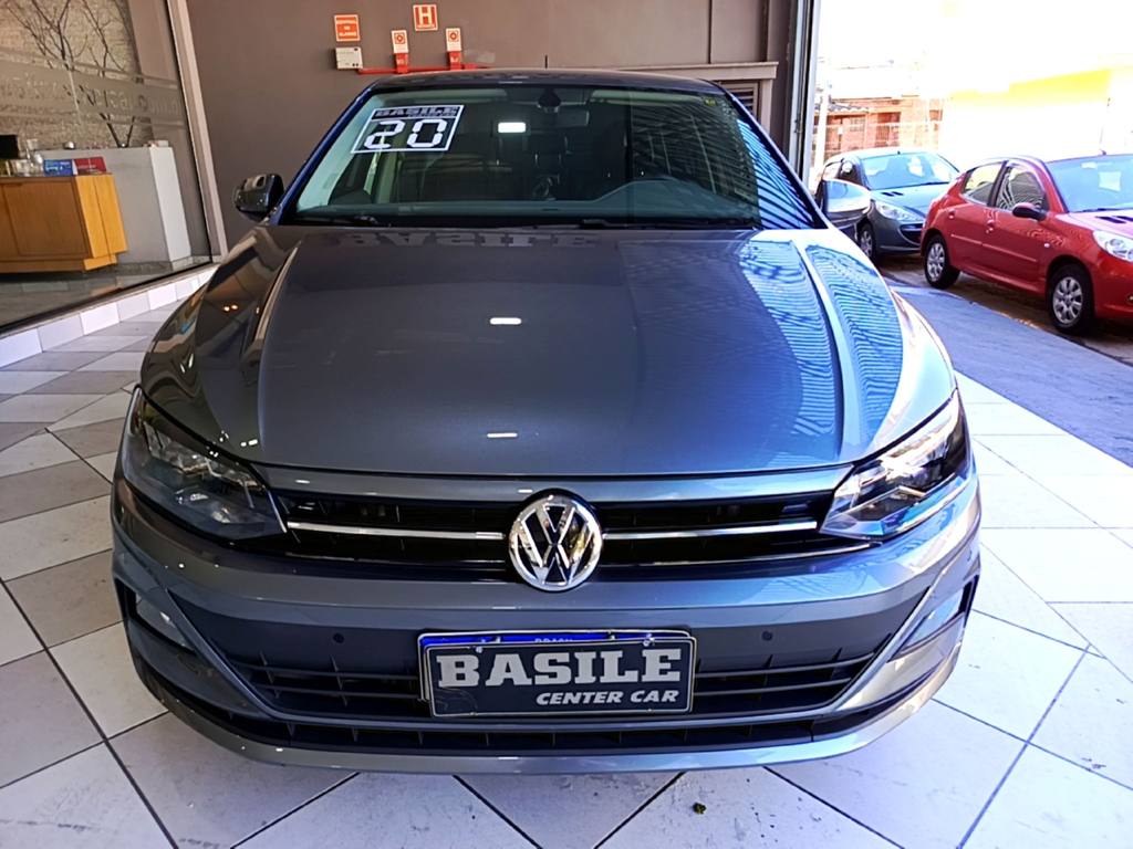 Volkswagen Virtus Cinza