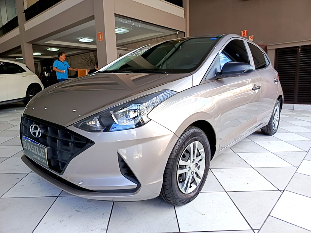 Hyundai HB20 Prata