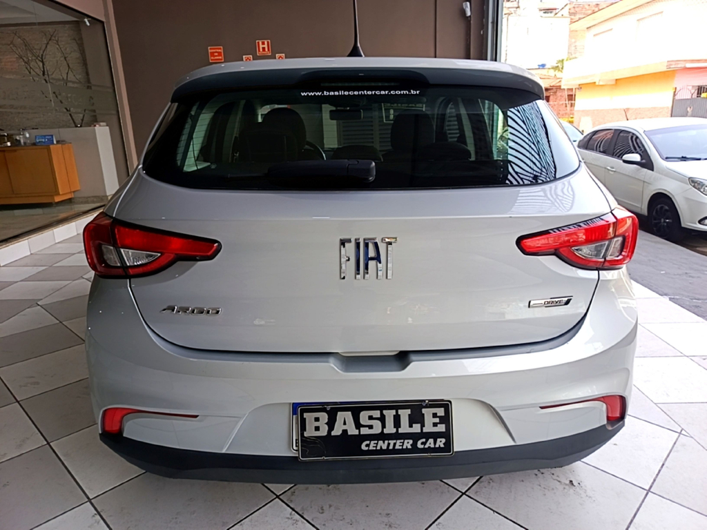 Fiat Argo Prata
