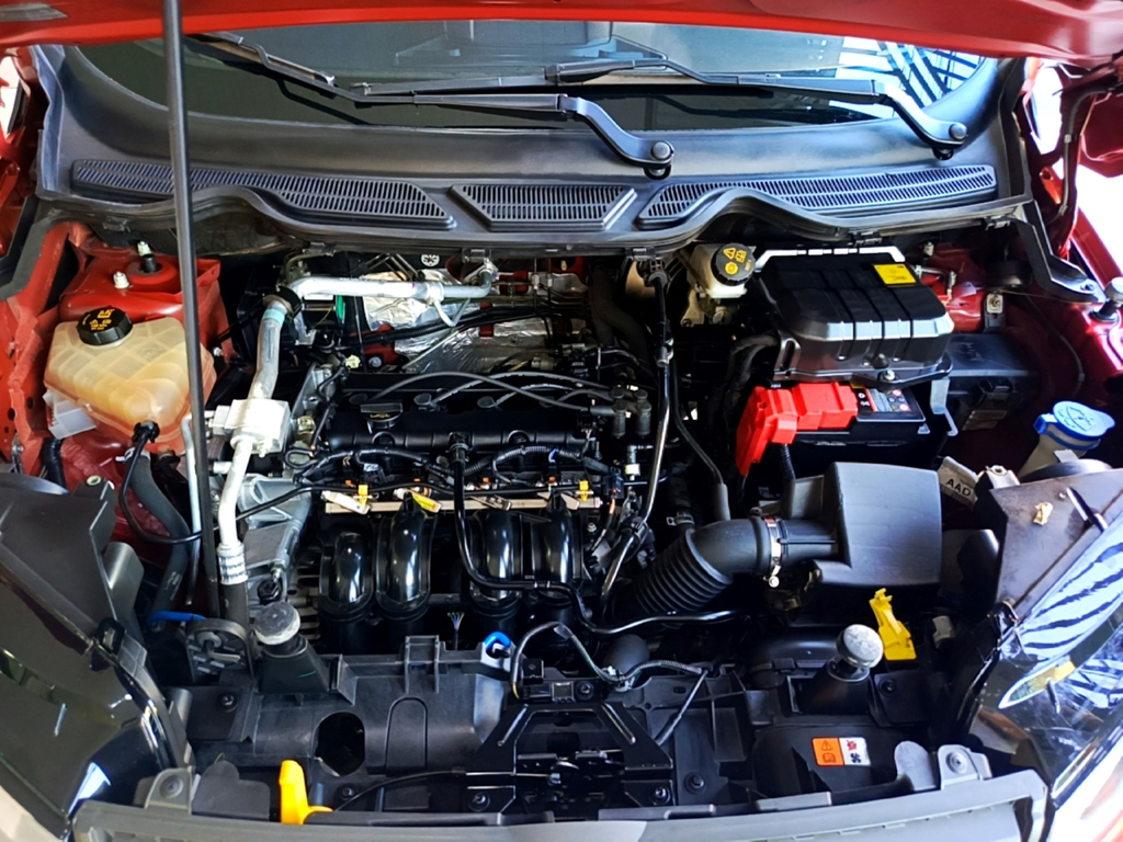 Ford EcoSport Vermelho