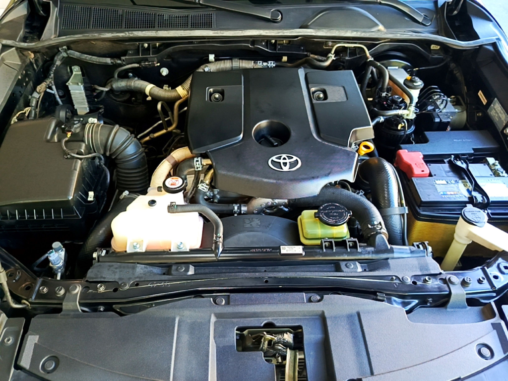 Toyota Hilux SW4 Preto