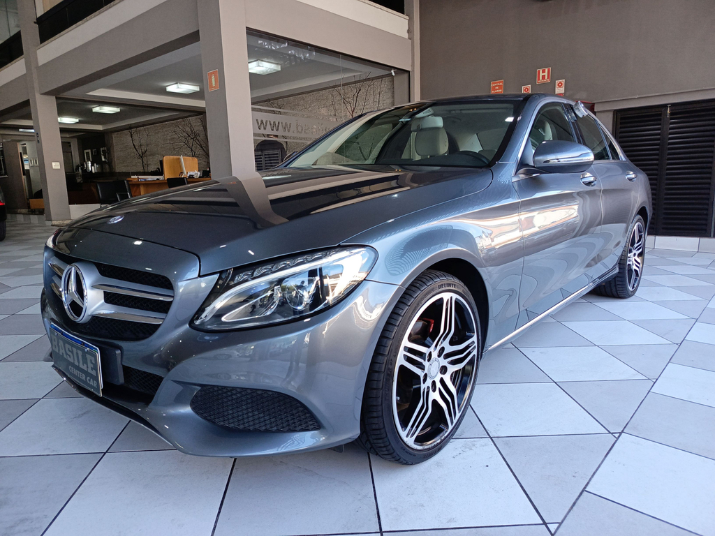 Mercedes Benz C-180 Cinza