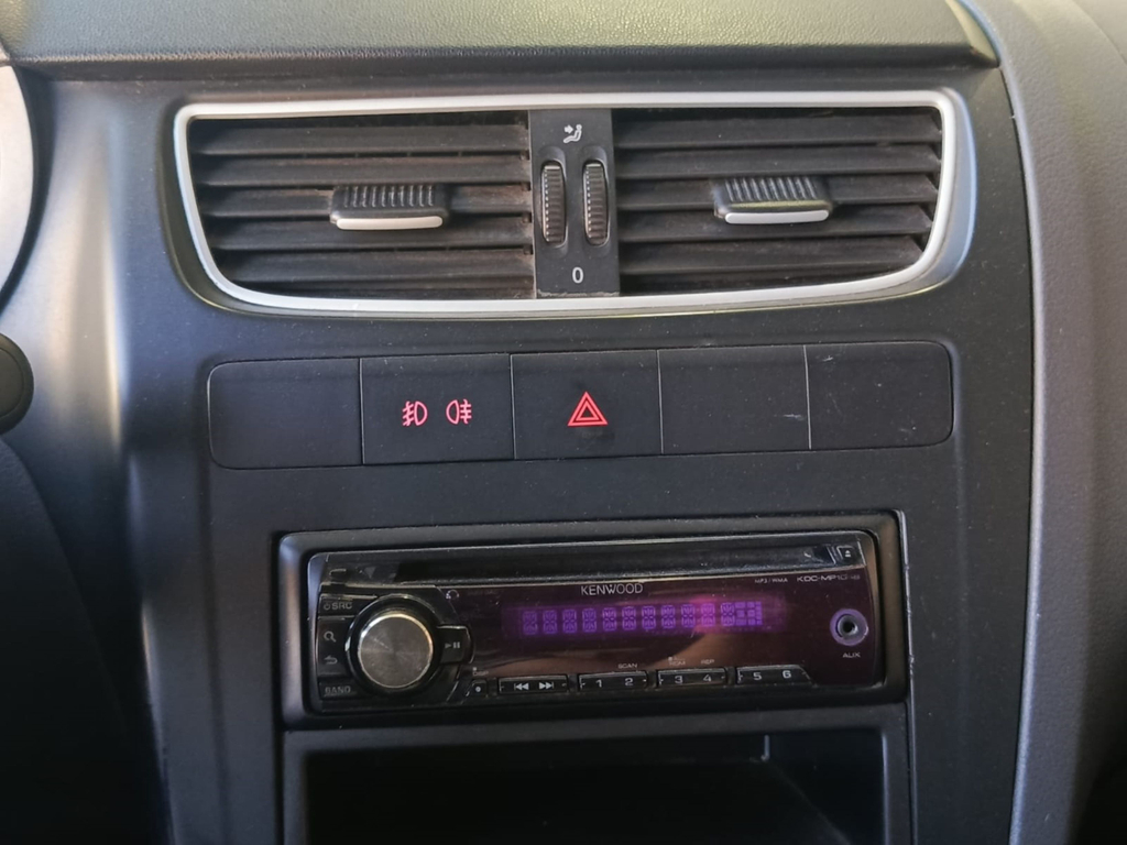 Volkswagen SpaceFox Prata