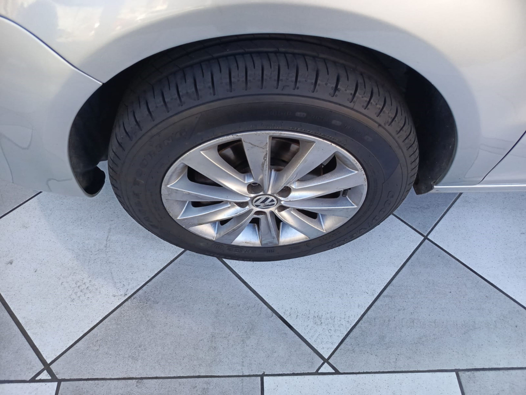 Volkswagen SpaceFox Prata