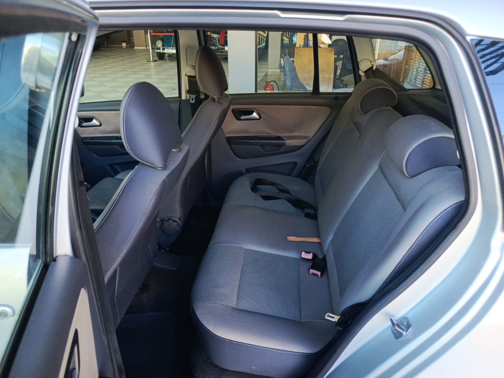 Volkswagen SpaceFox Prata