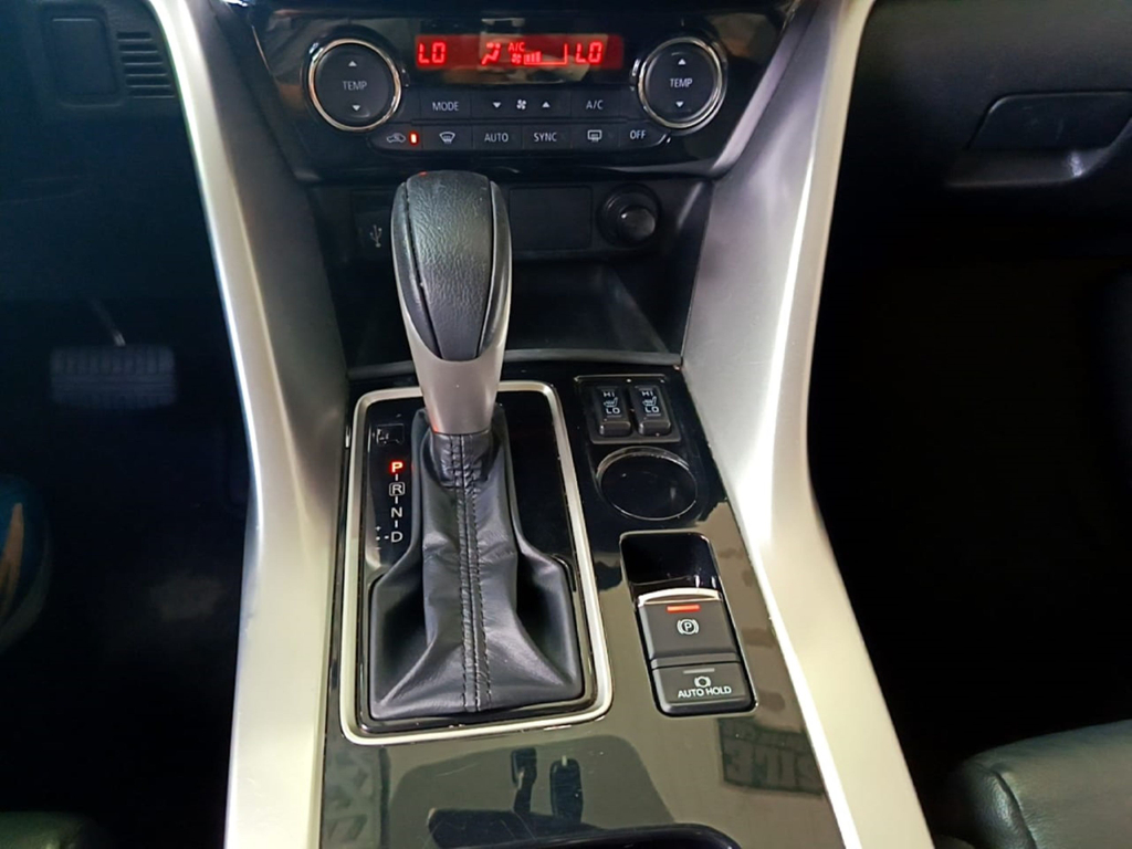 Mitsubishi Eclipse Cross Prata