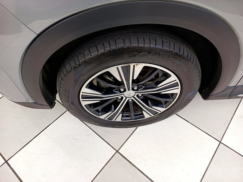 Mitsubishi Eclipse Cross Prata