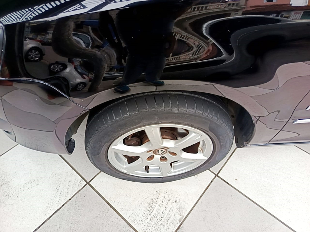 Volkswagen Fox Preto