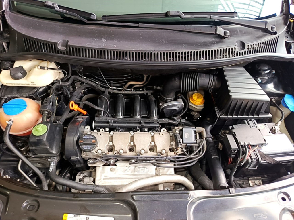 Volkswagen Fox Preto