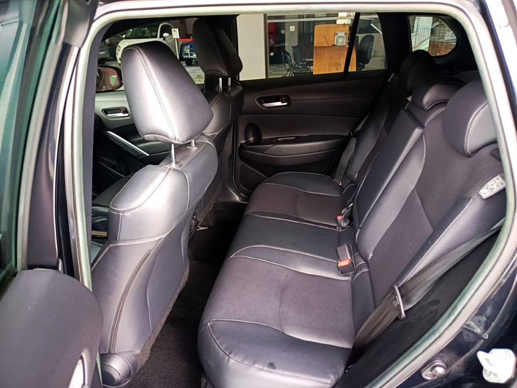 Toyota Corolla Cross Preto