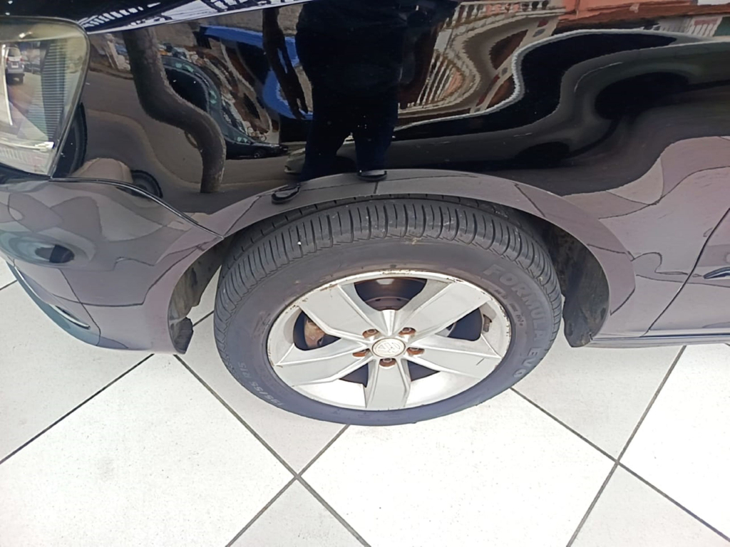 Volkswagen Fox Preto