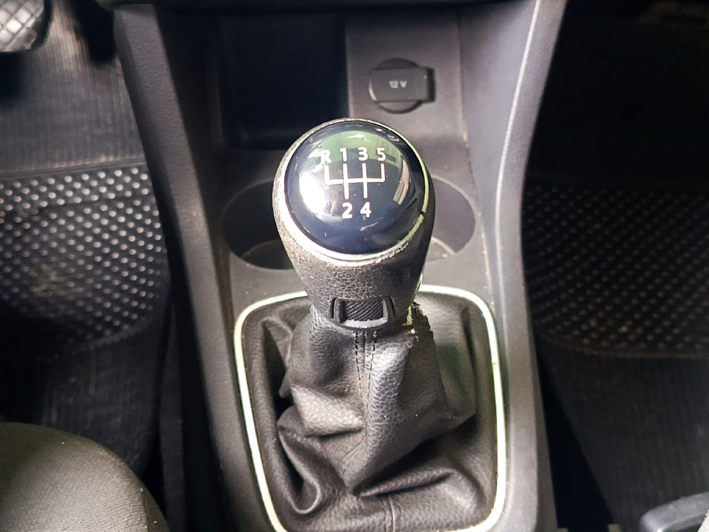 Volkswagen Fox Preto