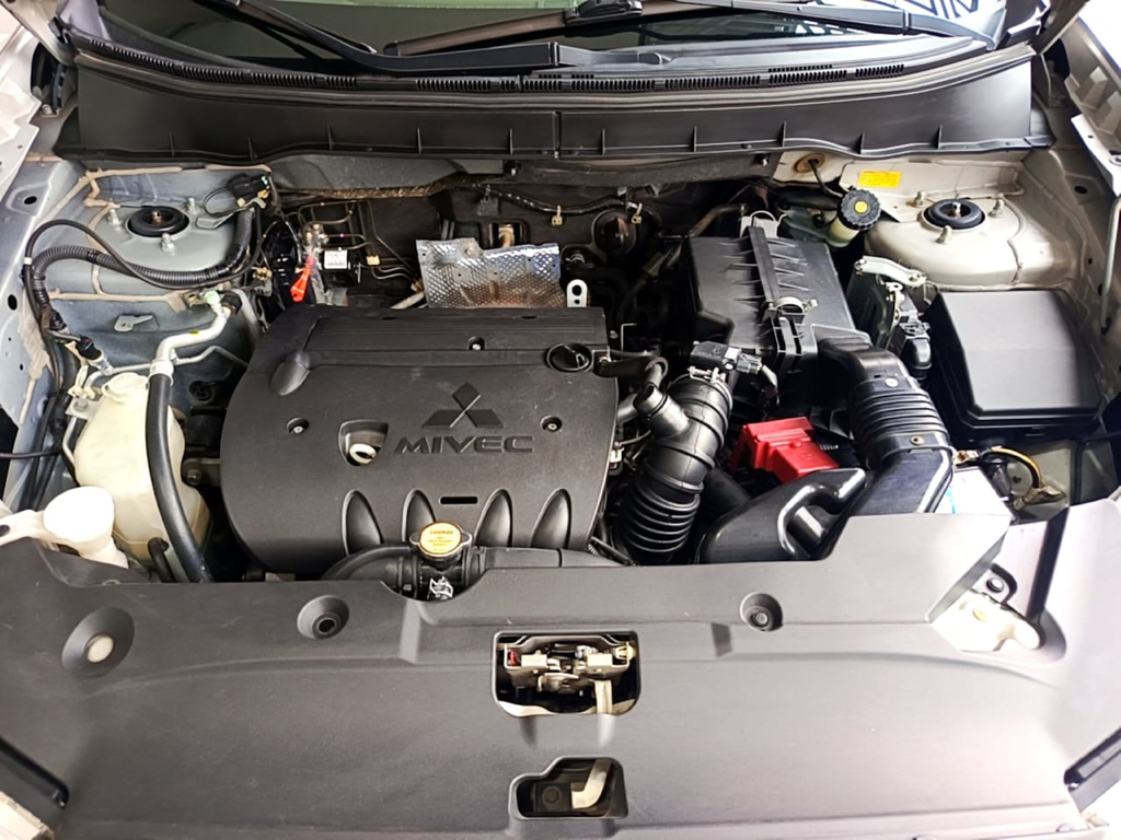 Mitsubishi ASX Prata
