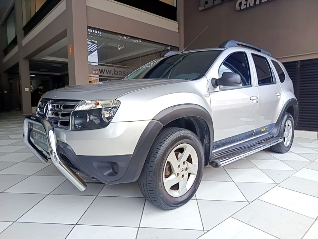 Renault Duster Prata