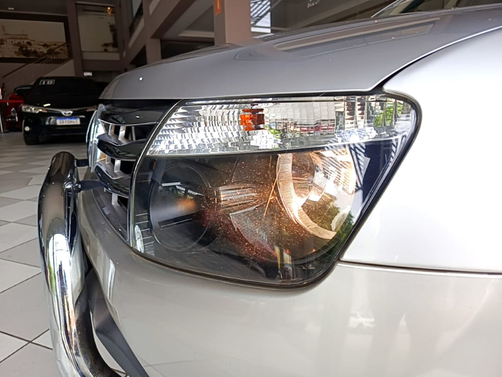 Renault Duster Prata
