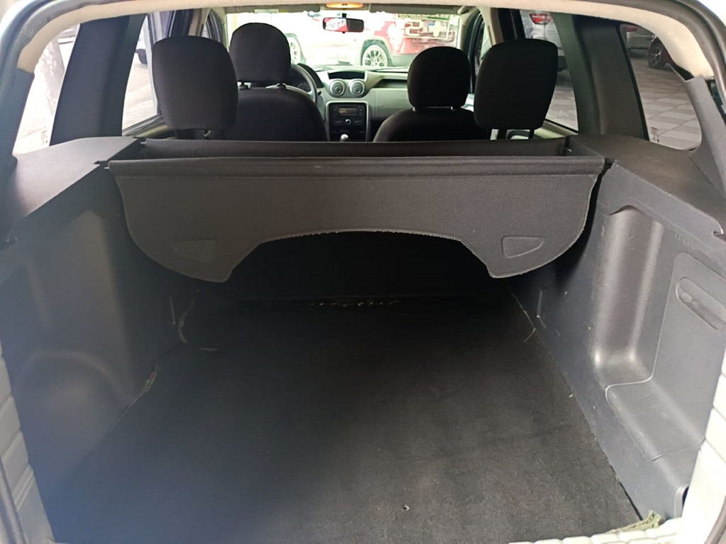 Renault Duster Prata