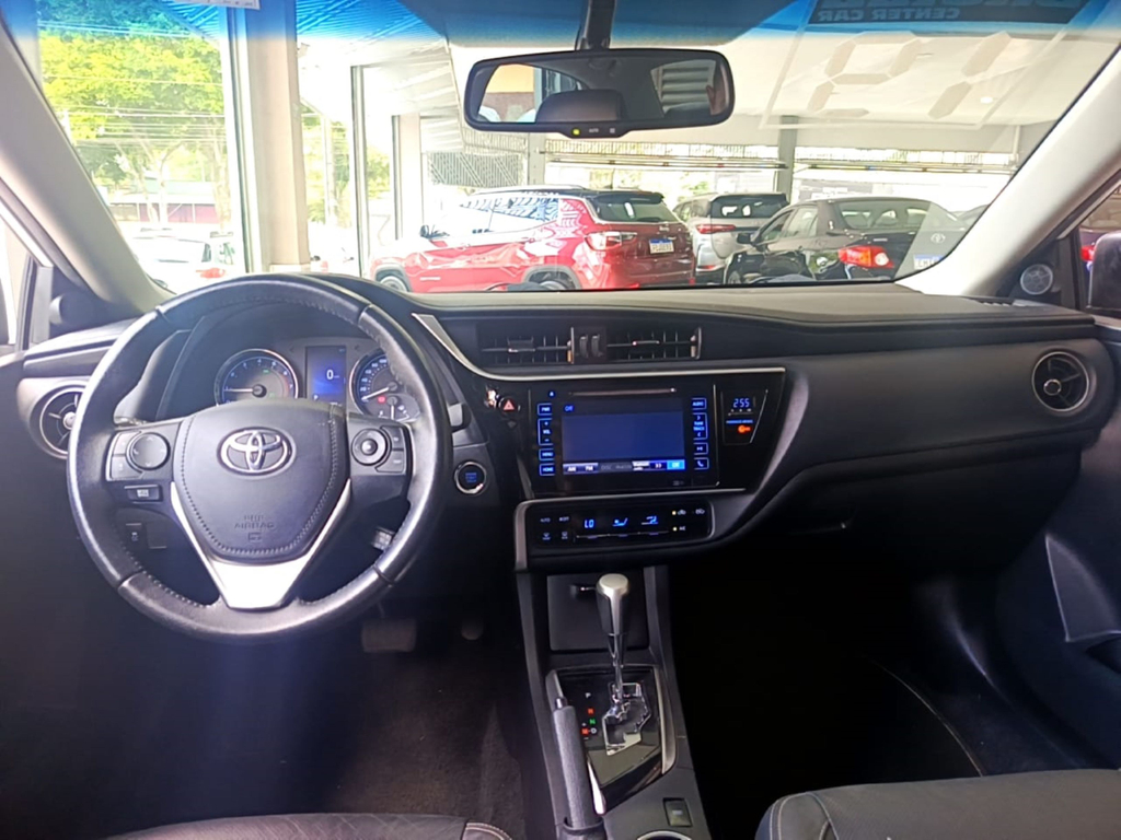 Toyota Corolla Branco