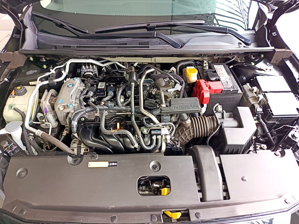 Nissan Sentra Preto