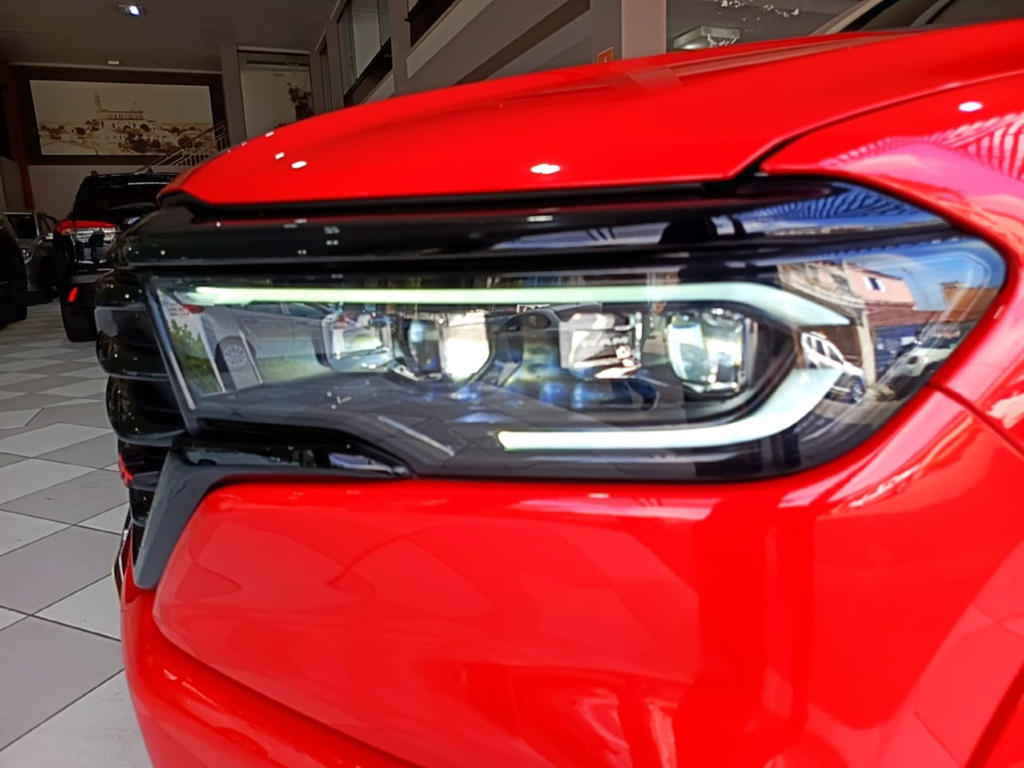 Ram RAMPAGE Vermelho