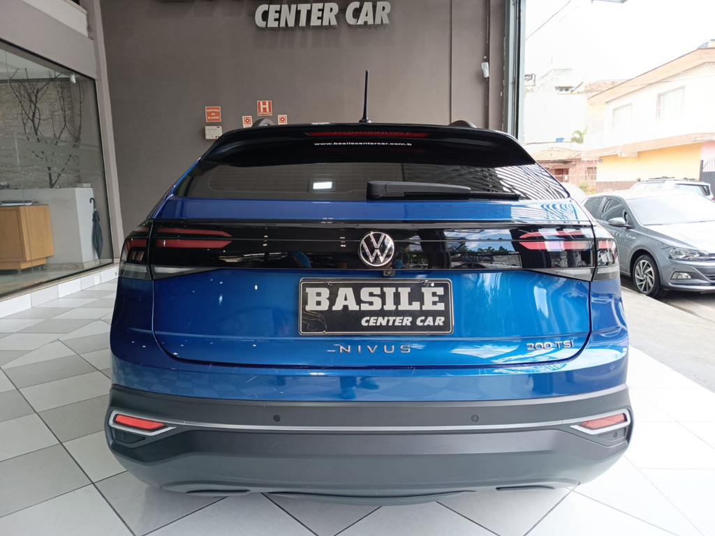 Volkswagen Nivus Azul