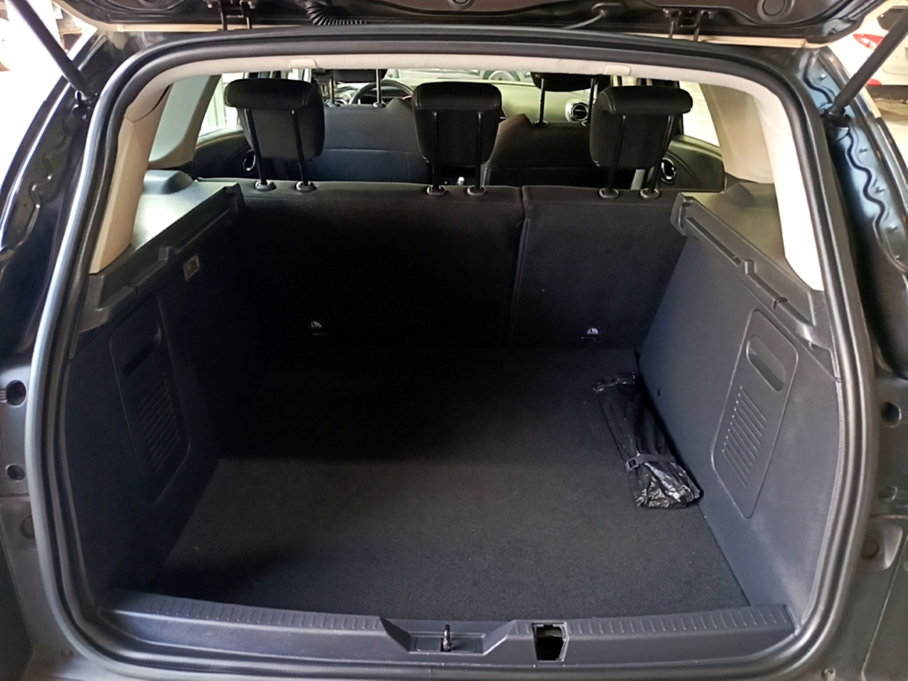Renault Captur Preto