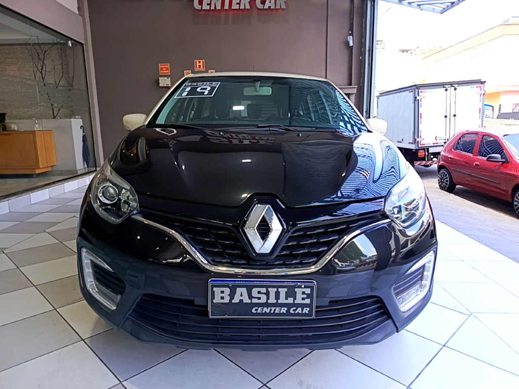 Renault Captur Preto