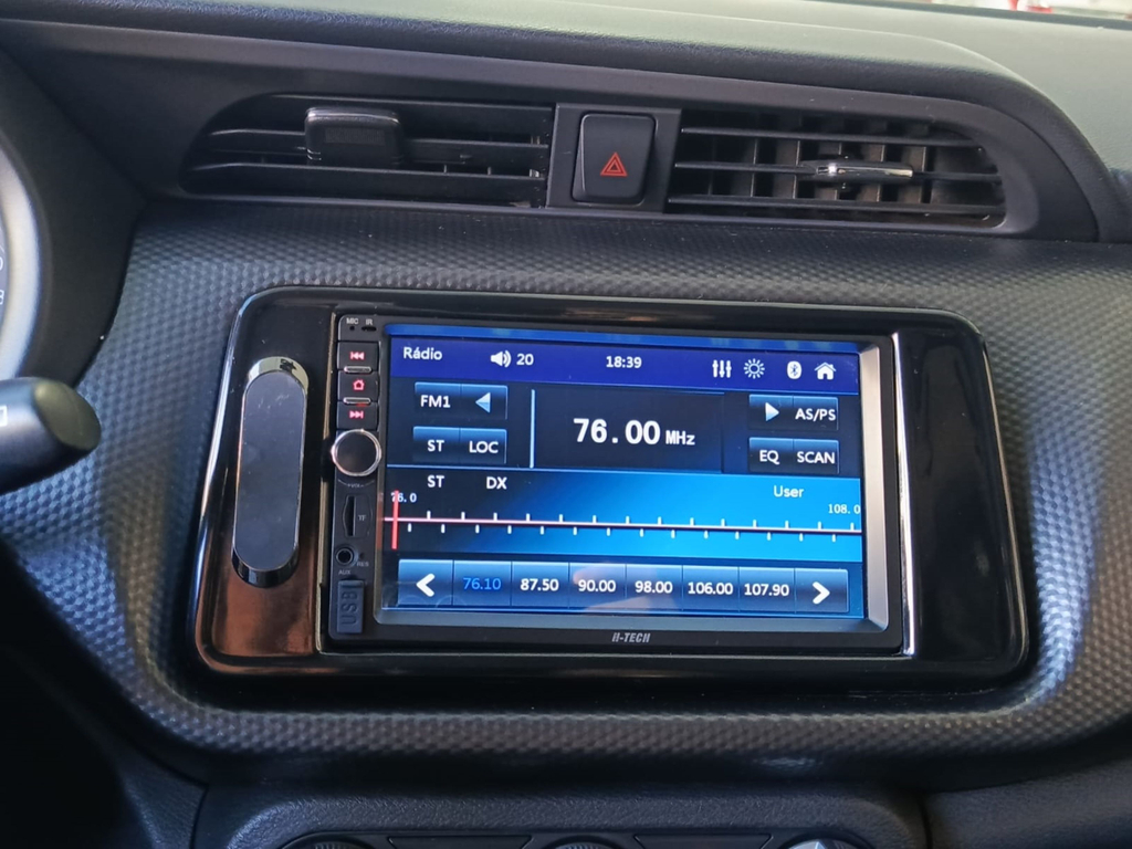 Nissan Kicks Branco