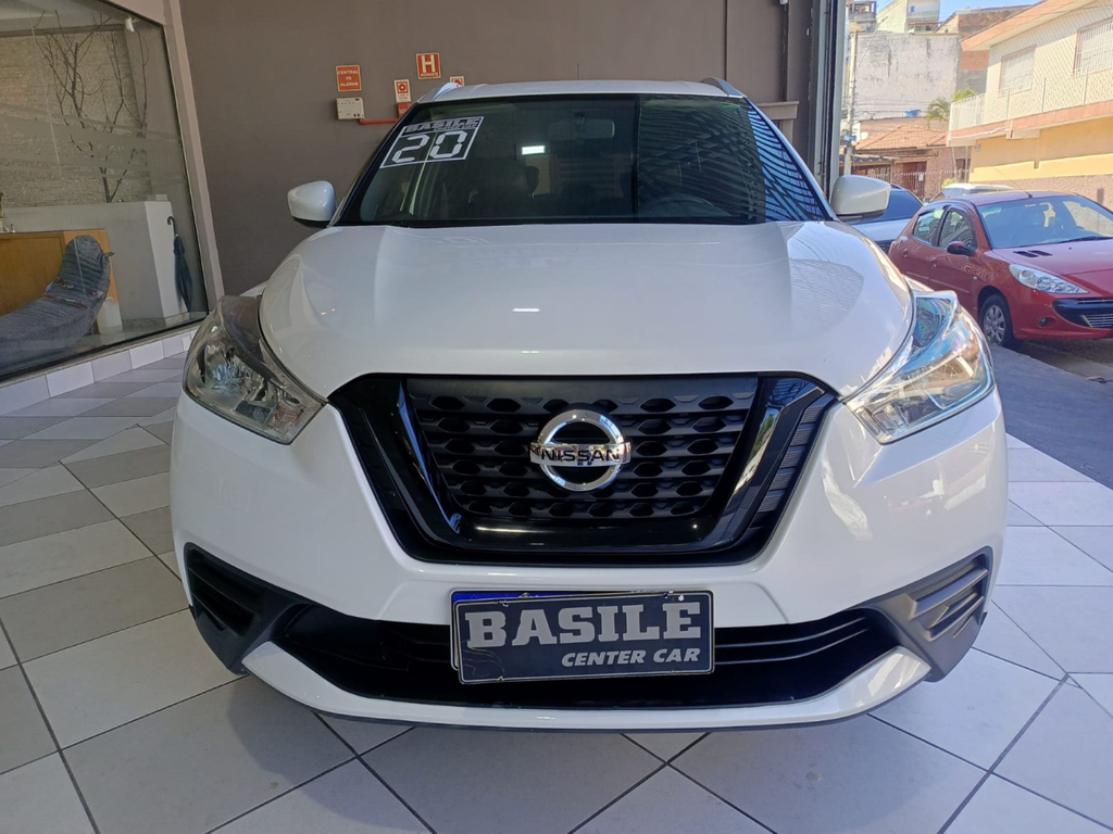 Nissan Kicks Branco