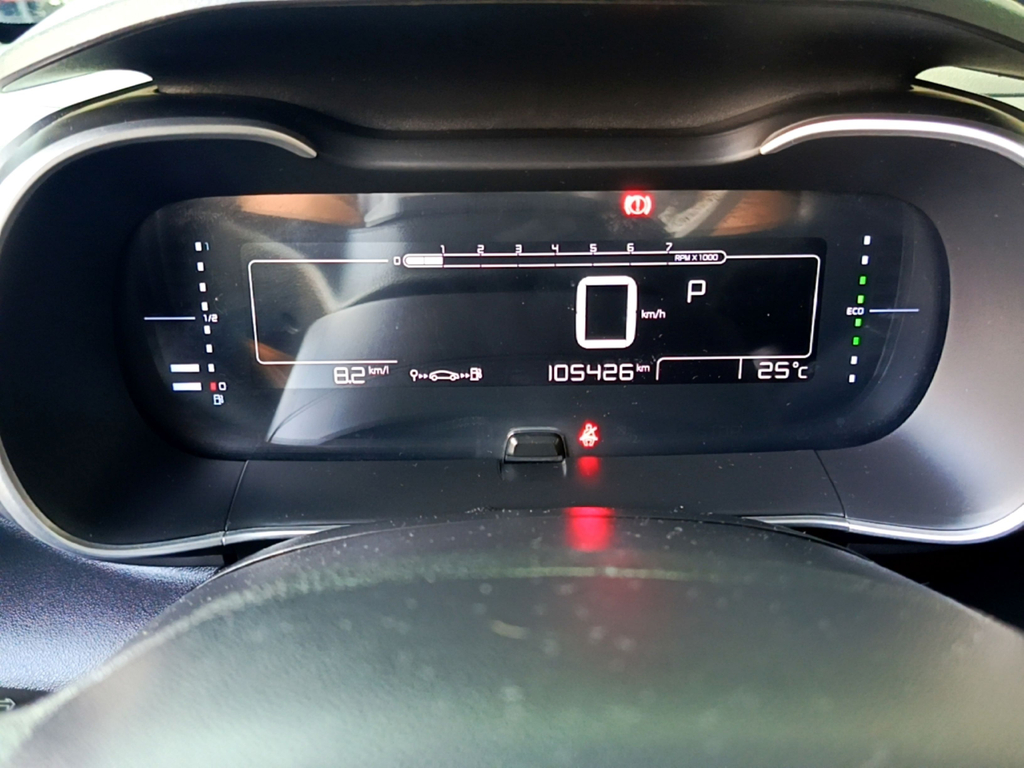 Citroen C4 Cactus Vermelho