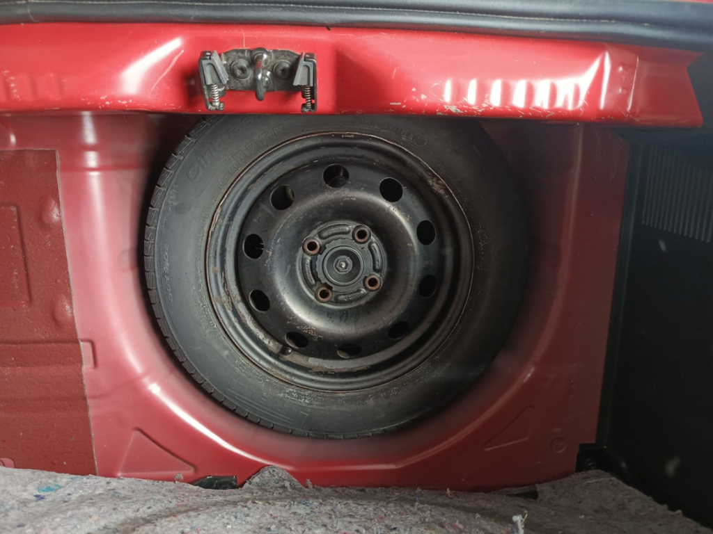 Ford Ka Hatch Vermelho