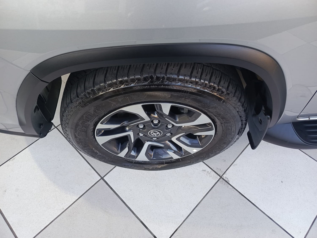Toyota Hilux Prata