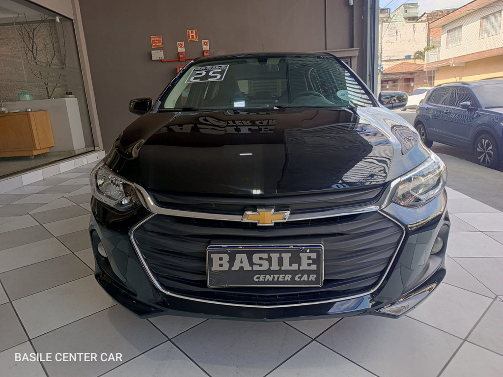 Chevrolet Onix Preto