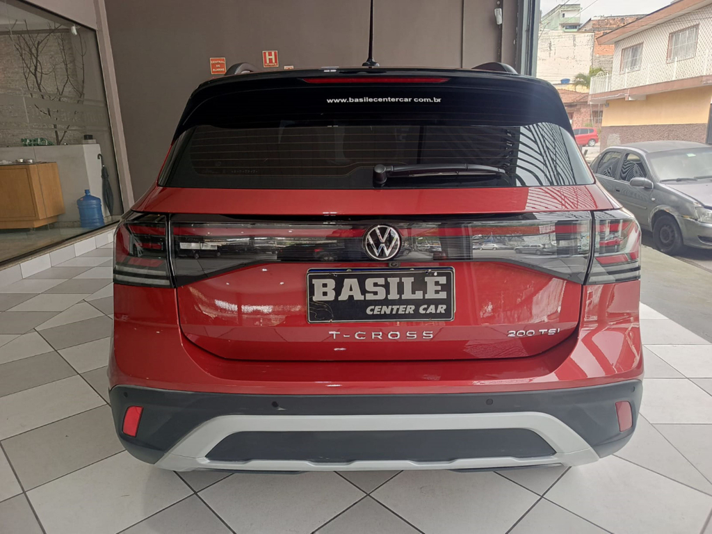 Volkswagen T-Cross Vermelho