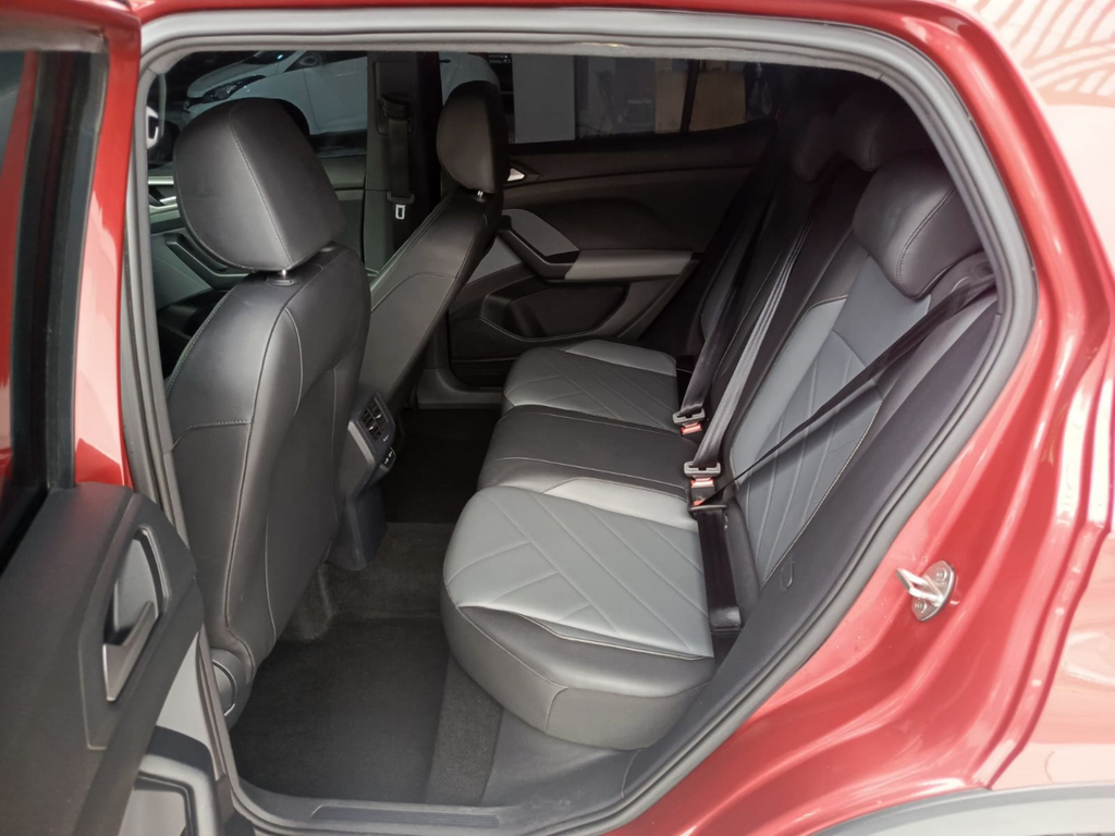 Volkswagen T-Cross Vermelho