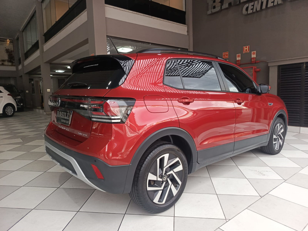 Volkswagen T-Cross Vermelho