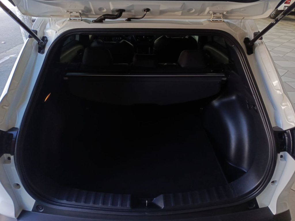 Toyota Corolla Cross Branco