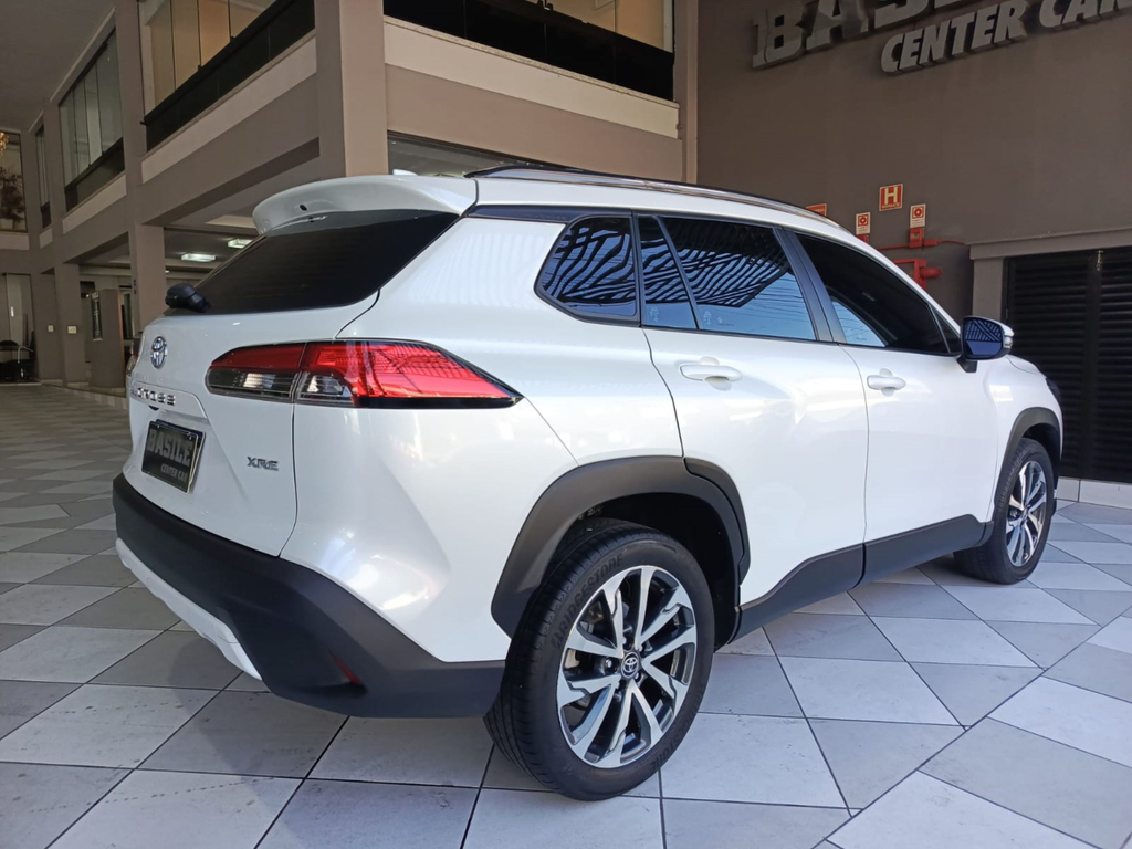 Toyota Corolla Cross Branco