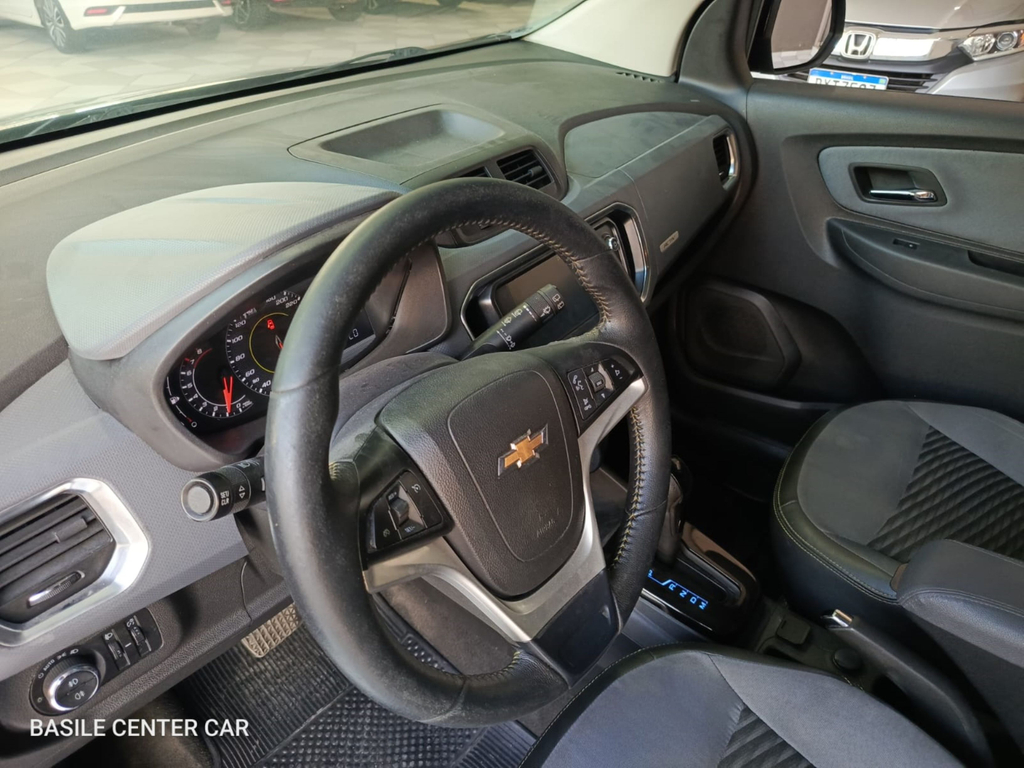 Chevrolet Spin Preto