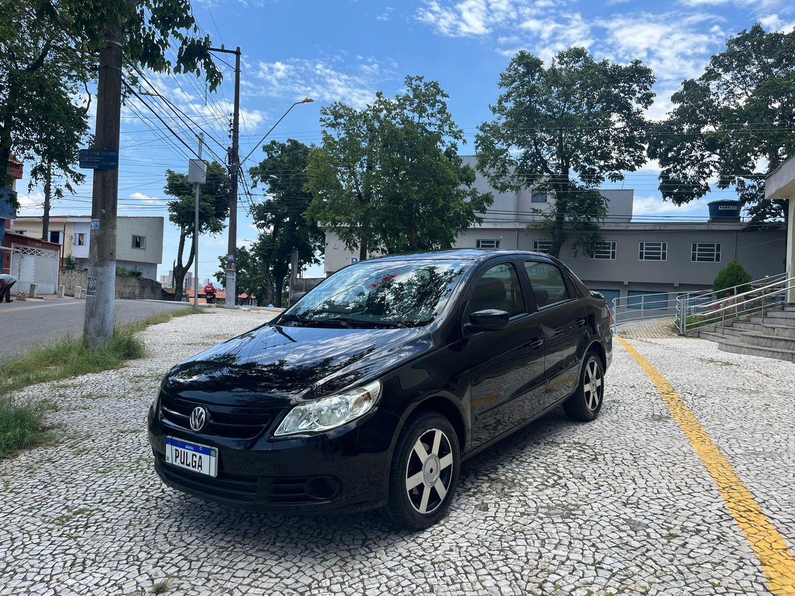 Volkswagen Voyage Preto