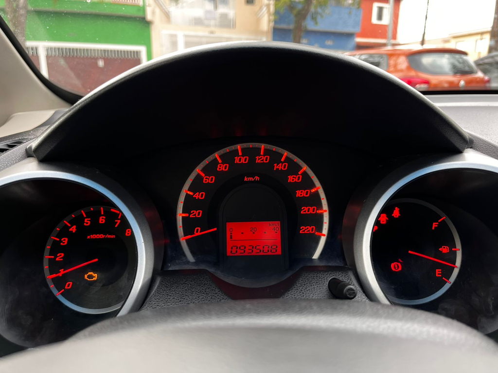 Honda Fit Preto