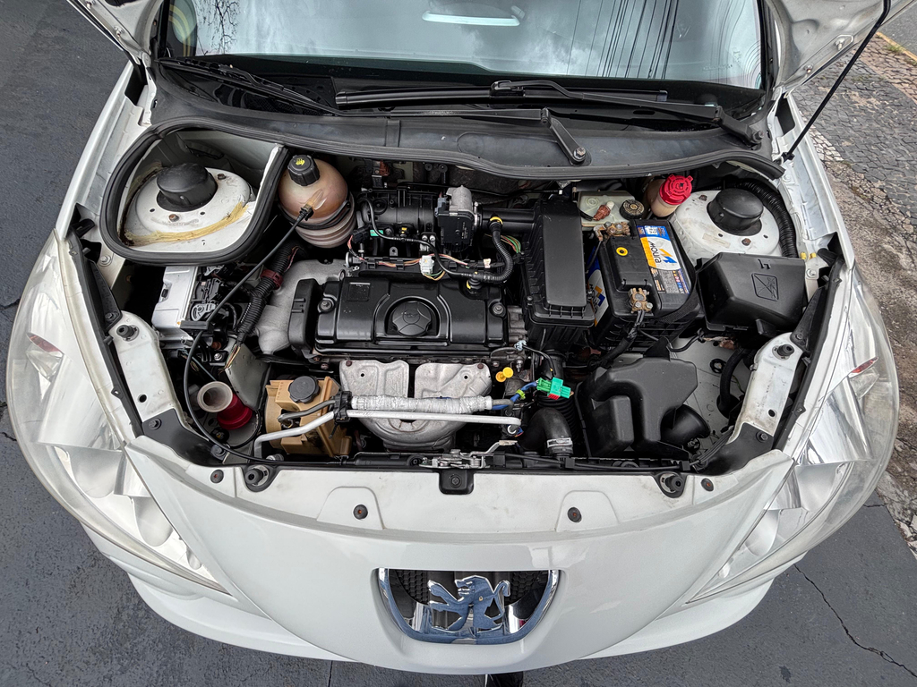 Peugeot 207 Branco