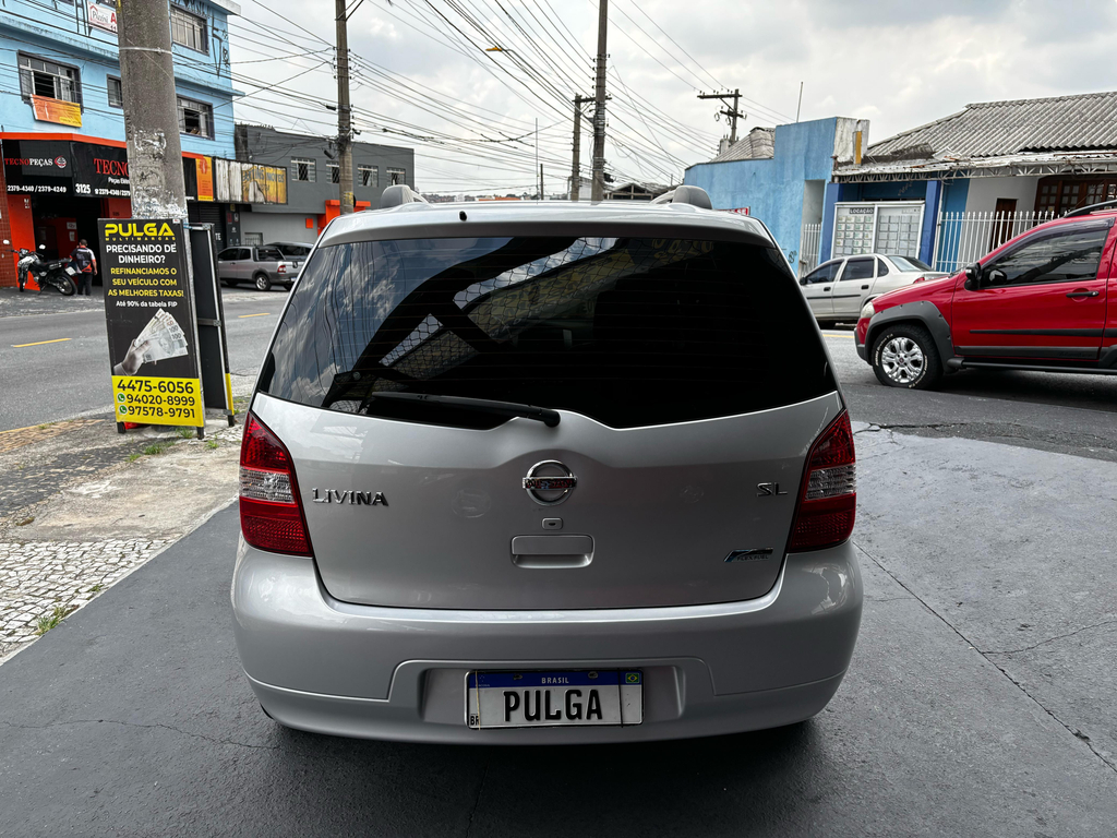 Nissan Livina Prata
