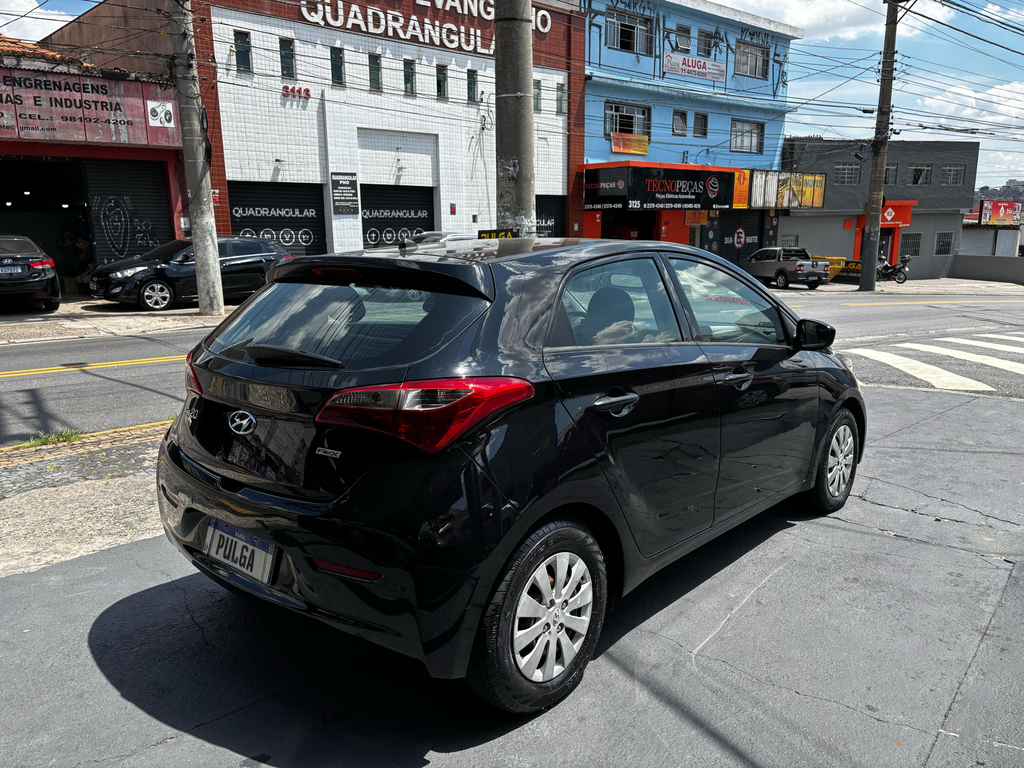 Hyundai HB20 Preto