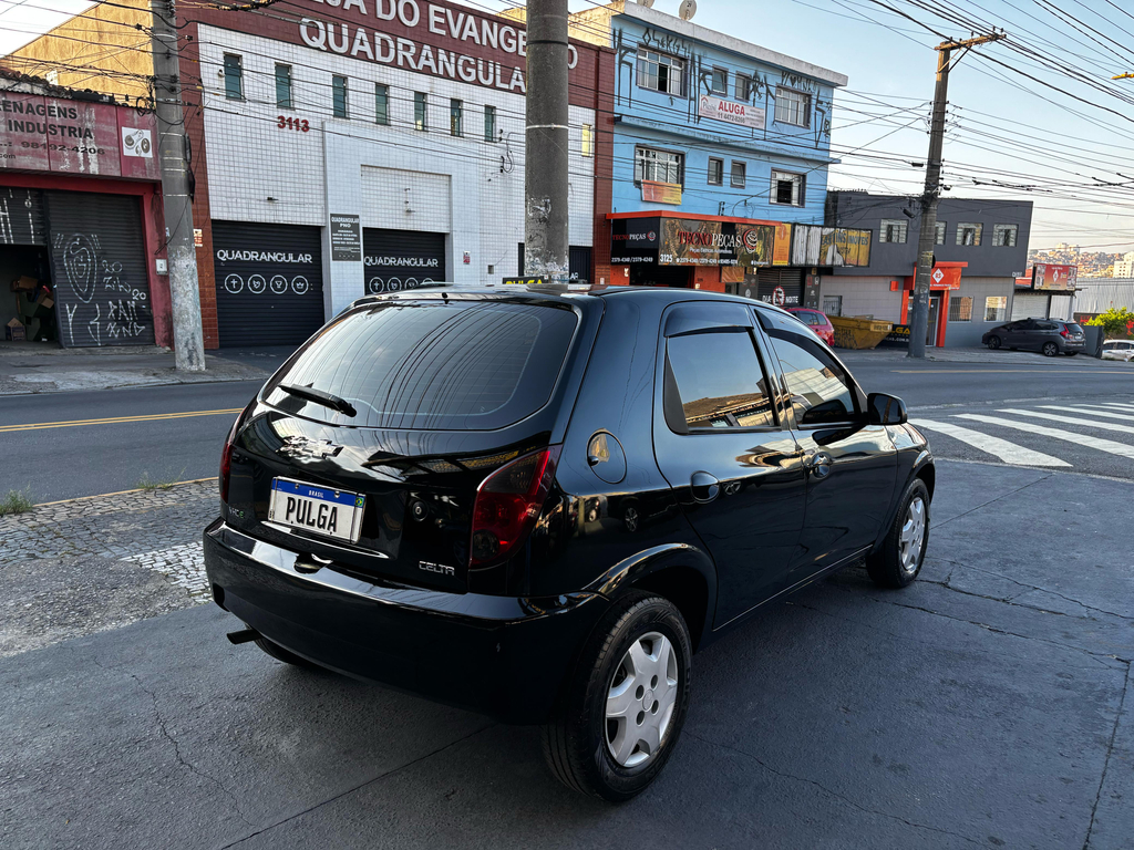 Chevrolet Celta Preto