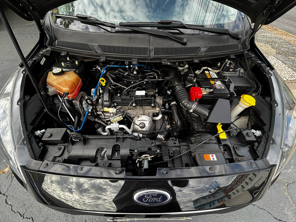 Ford Ka Preto