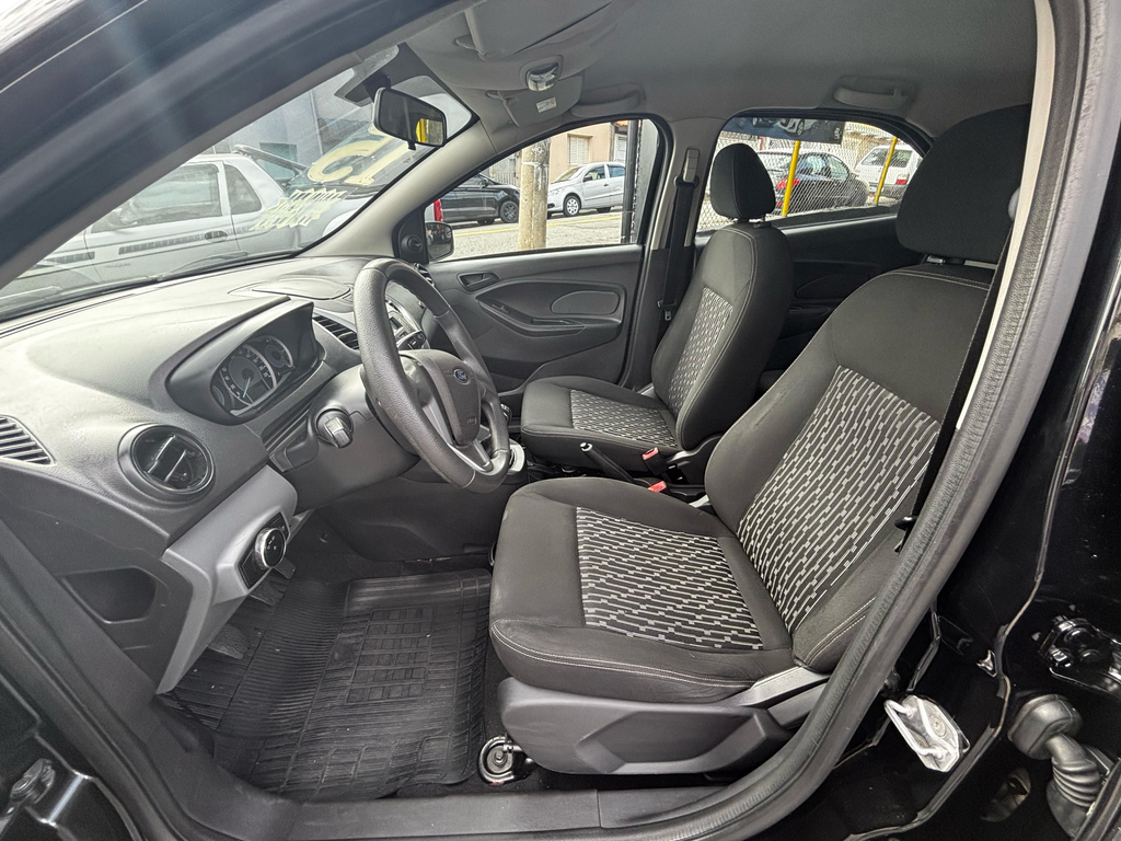 Ford Ka Preto