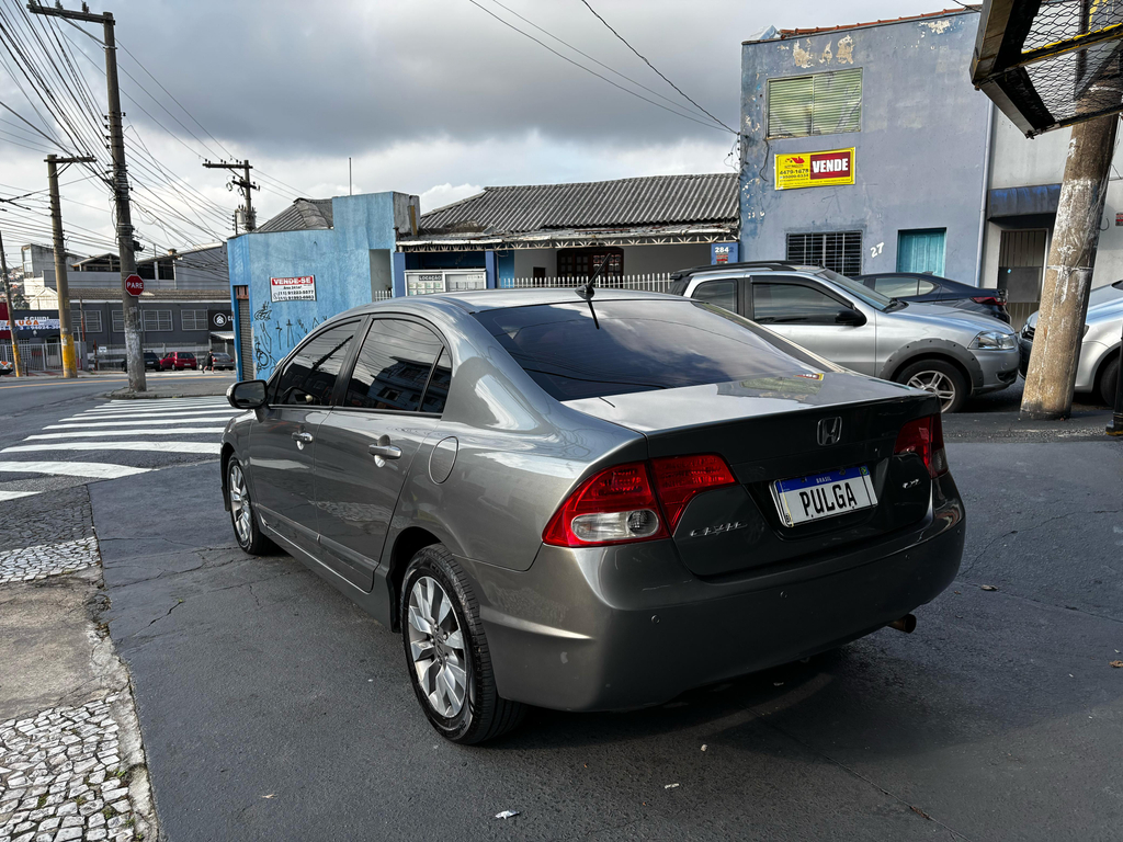 Honda Civic Cinza