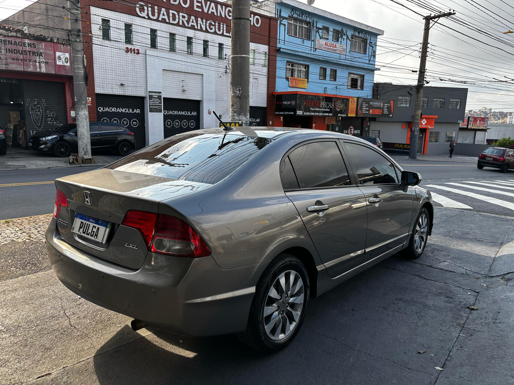 Honda Civic Cinza