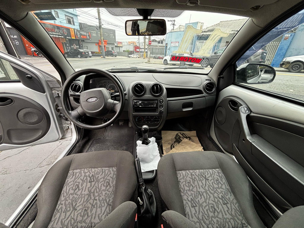 Ford Ka Hatch Prata